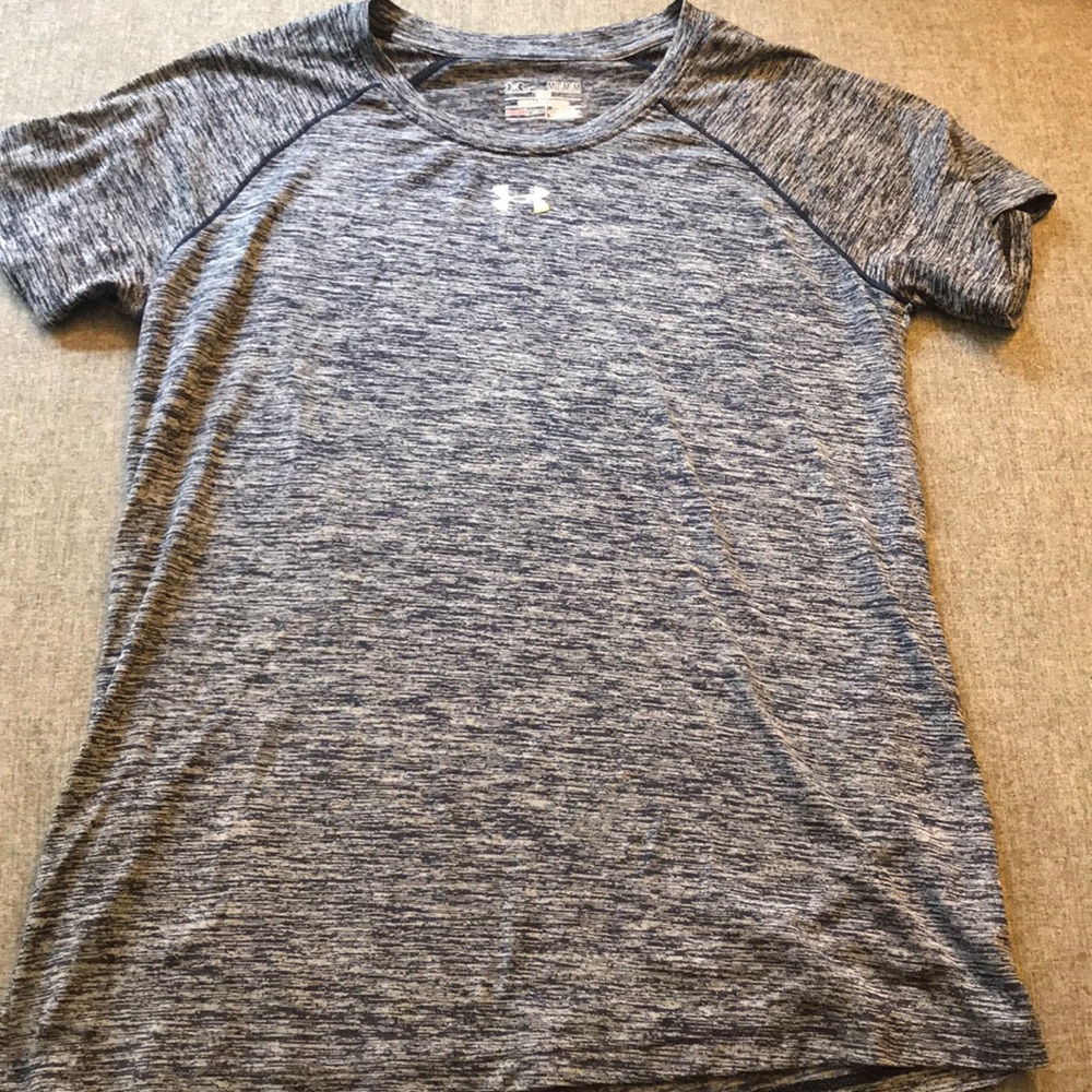 Under Armour💪 T-Shirt